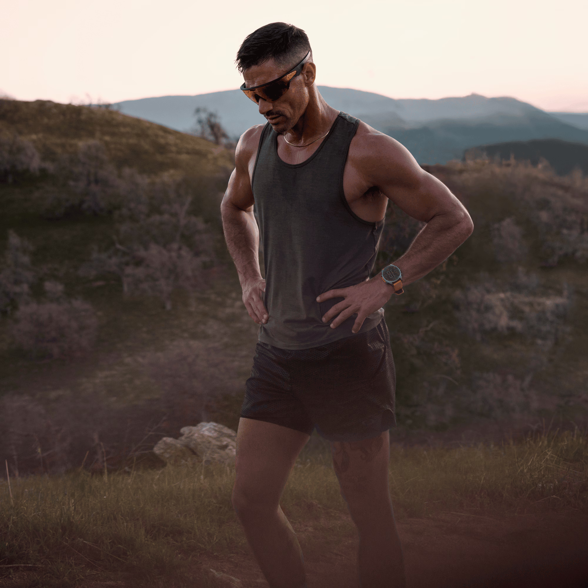 OAKLEY Meta Vanguard AI Smart Performance Glasses with Meta AI & Prizm™ Lenses