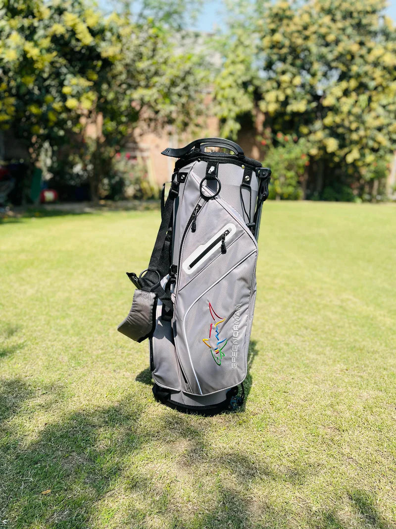 GREG NORMAN 14 Way Divider Water Repellent and Lightweight Golf Stand Bag