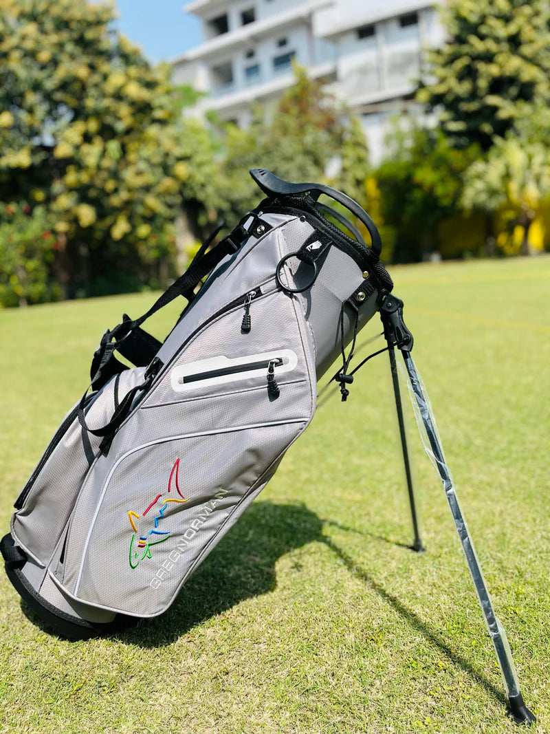 GREG NORMAN 14 Way Divider Water Repellent and Lightweight Golf Stand Bag