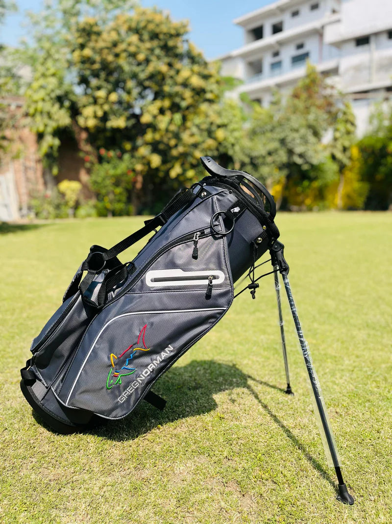 GREG NORMAN 14 Way Divider Water Repellent and Lightweight Golf Stand Bag